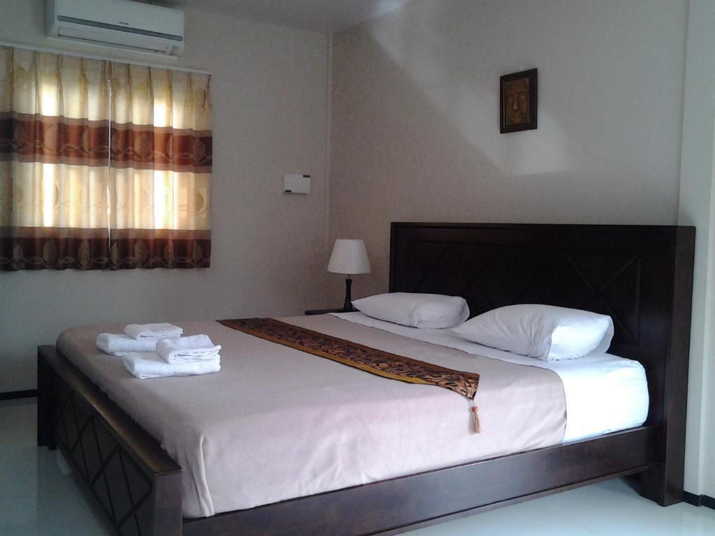 Moon River Resort Ubon Ratchathani Exterior foto